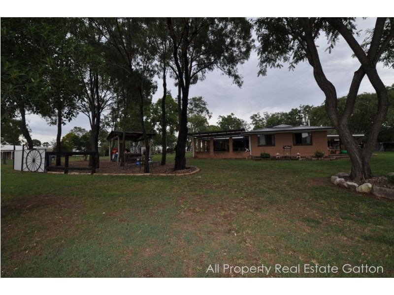 79 Brigalow Street, Placid Hills QLD 4343