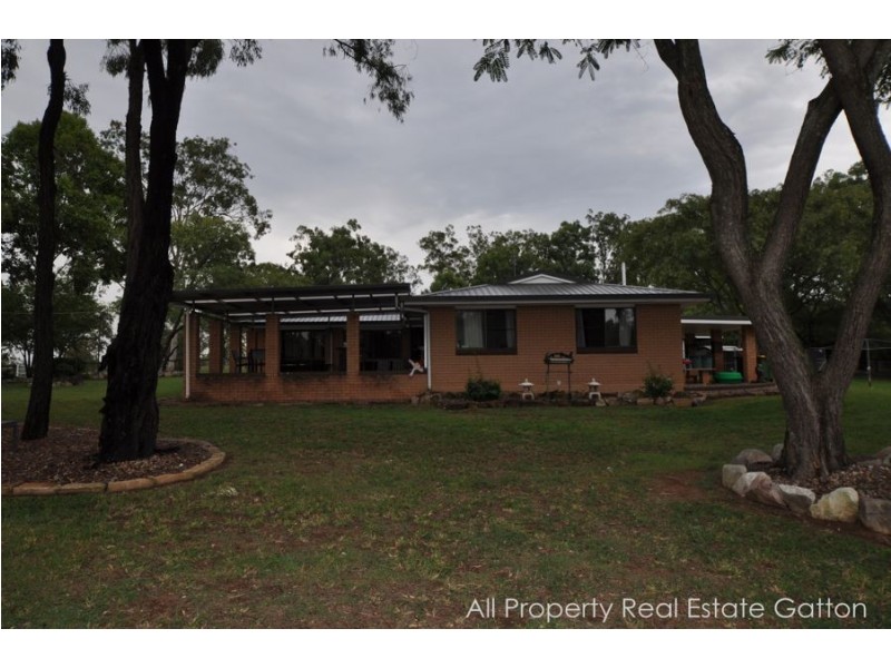 79 Brigalow Street, Placid Hills QLD 4343