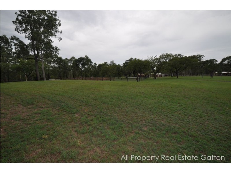 79 Brigalow Street, Placid Hills QLD 4343