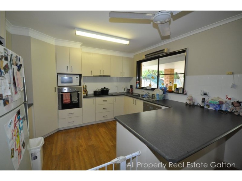 79 Brigalow Street, Placid Hills QLD 4343