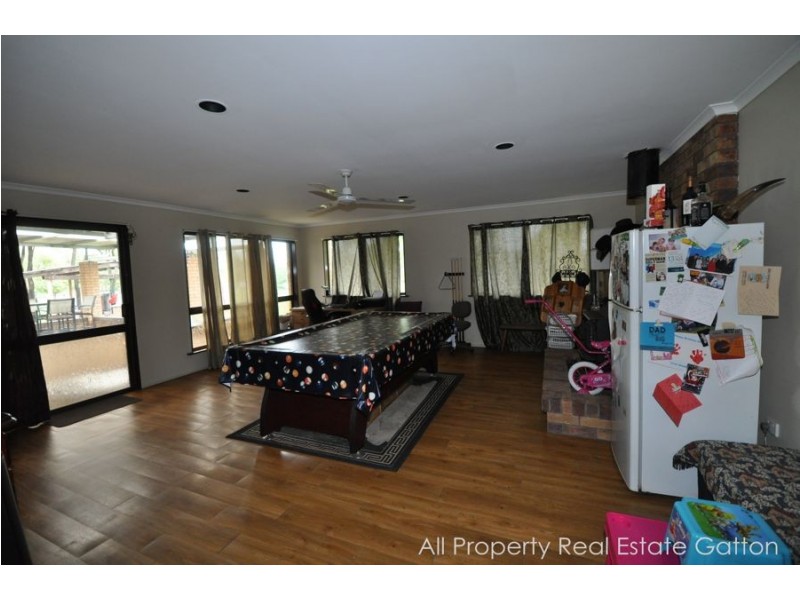 79 Brigalow Street, Placid Hills QLD 4343