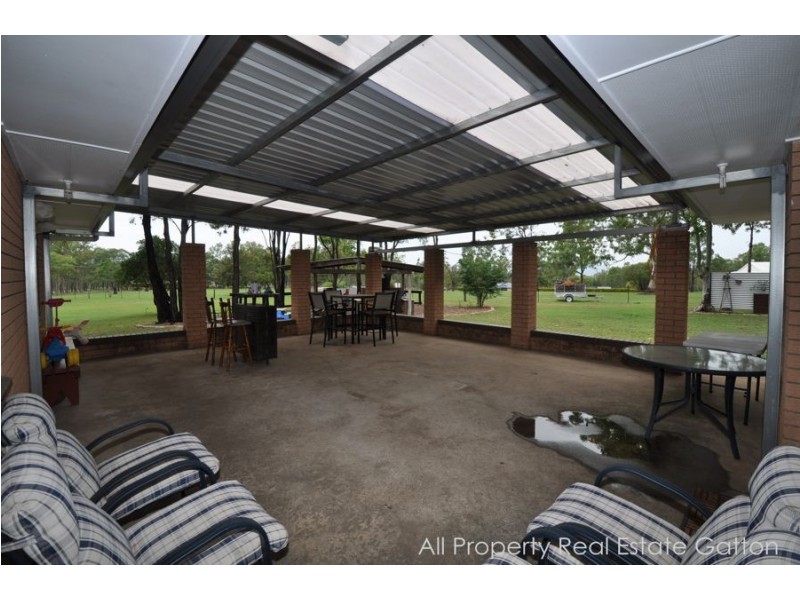 79 Brigalow Street, Placid Hills QLD 4343