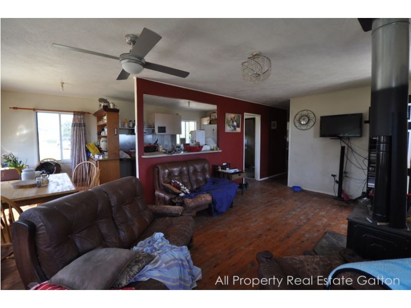 697 Ingoldsby road, Ingoldsby QLD 4343