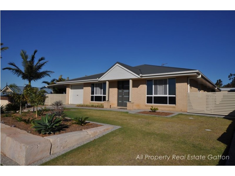 13 Rogers Drive, Gatton QLD 4343