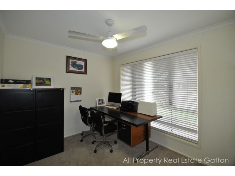 13 Rogers Drive, Gatton QLD 4343