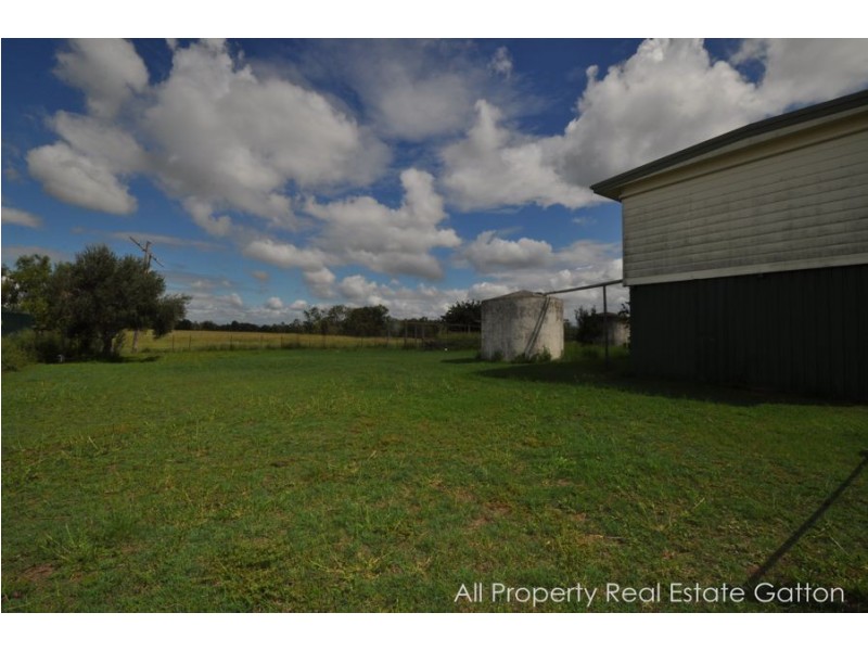5 Fielding Road, College View QLD 4343