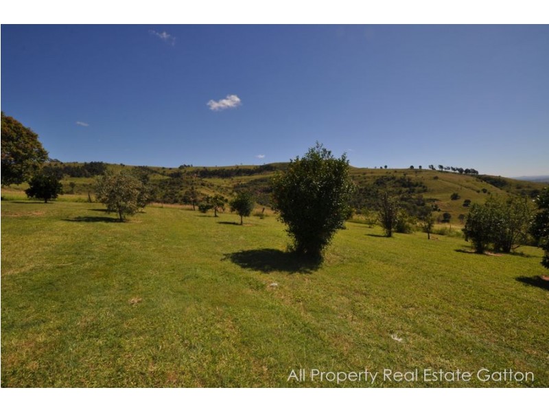 13 Berlin Road, Mount Berryman QLD 4341