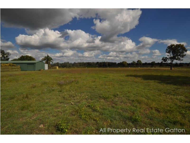 5 Kentville Road, Kentville QLD 4341