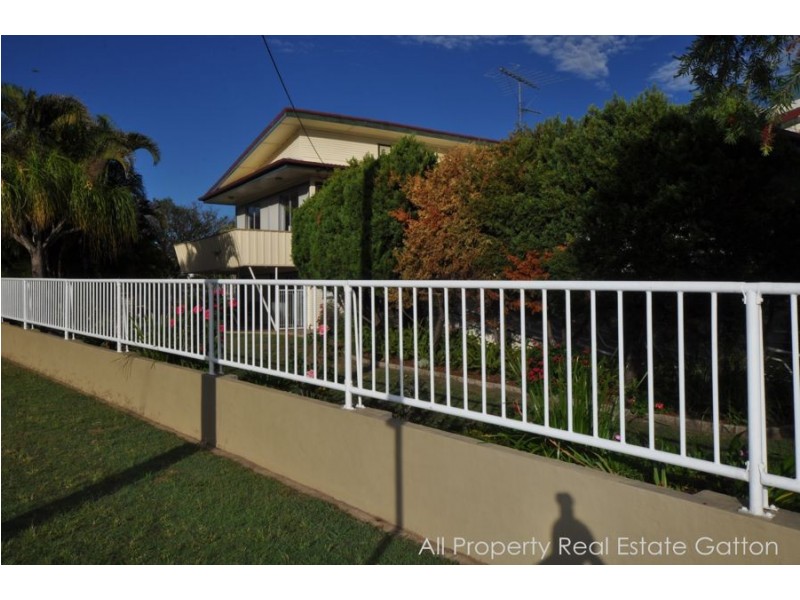 28 Smith Street (cnr William and Smith Streets), Gatton QLD 4343