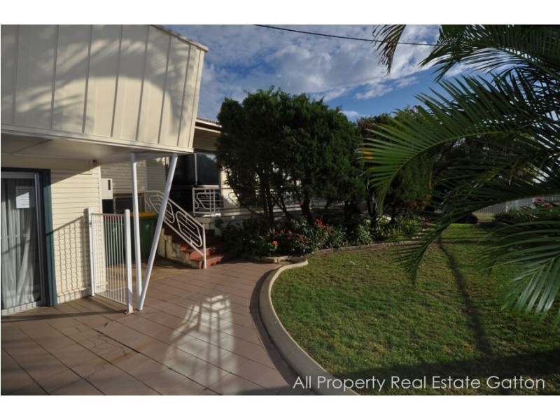 28 Smith Street (cnr William and Smith Streets), Gatton QLD 4343