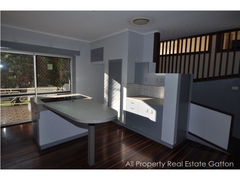 28 Smith Street (cnr William and Smith Streets), Gatton QLD 4343