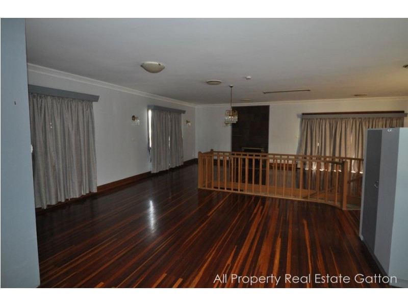 28 Smith Street (cnr William and Smith Streets), Gatton QLD 4343