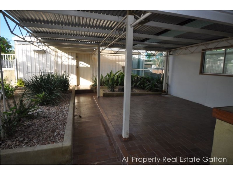 28 Smith Street (cnr William and Smith Streets), Gatton QLD 4343