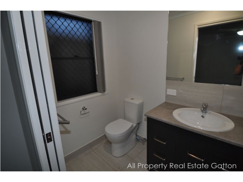 Unit 3 122 Railway Street, Gatton QLD 4343