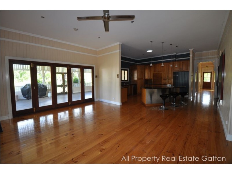 4 Woolshed Creek Road, Plainland QLD 4341