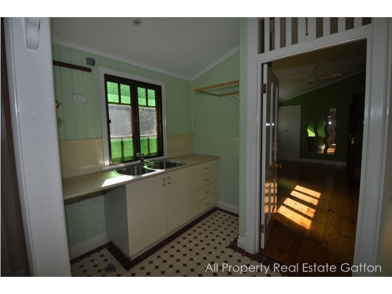 4 Woolshed Creek Road, Plainland QLD 4341