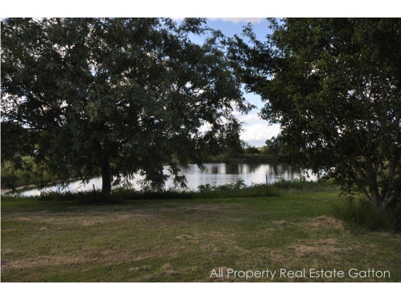 4 Woolshed Creek Road, Plainland QLD 4341