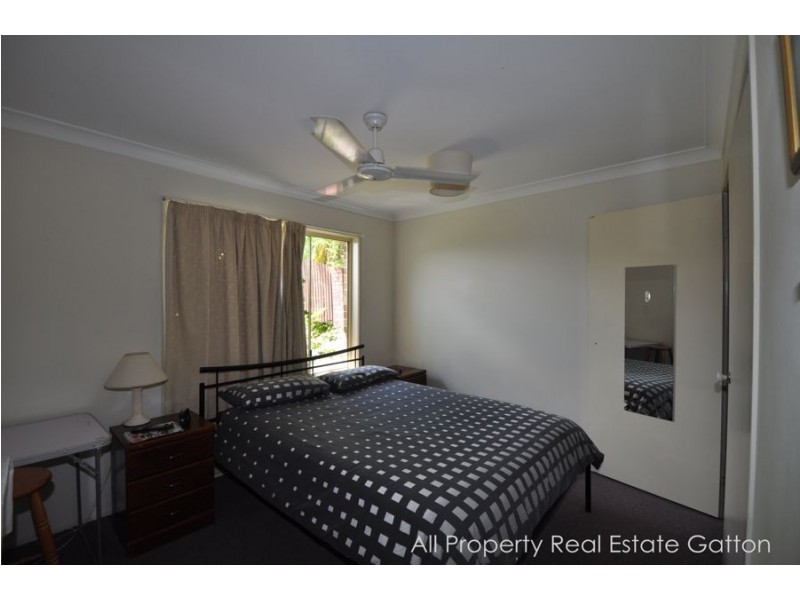 Unit 2 4 Wilson Street, Gatton QLD 4343