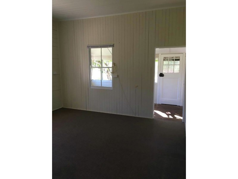 198 Dry Gully Road, Mount Whitestone QLD 4347