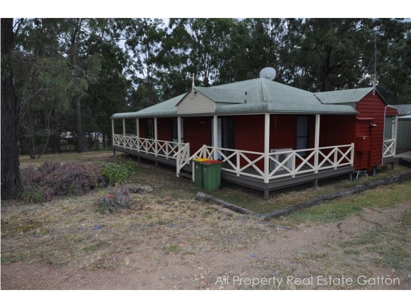 7 Challenge Avenue, Kensington Grove QLD 4341