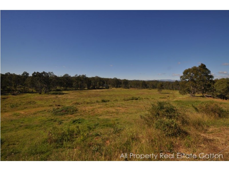 22 Connors Road, Grantham QLD 4347