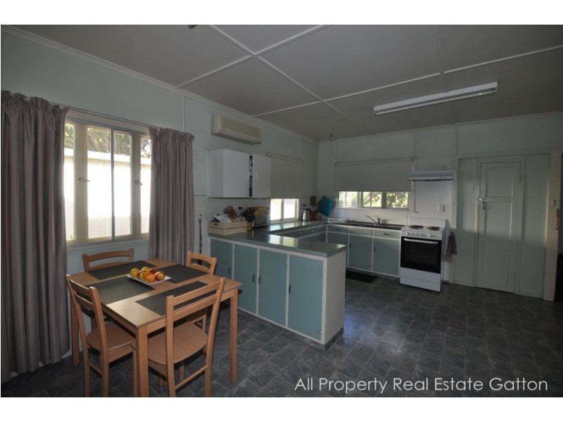 31 Jensen Street, Gatton QLD 4343