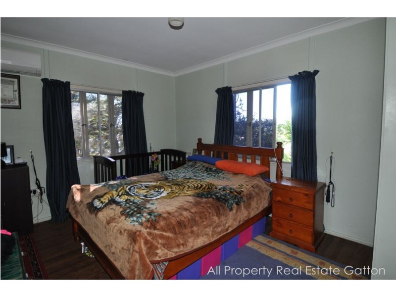 31 Jensen Street, Gatton QLD 4343