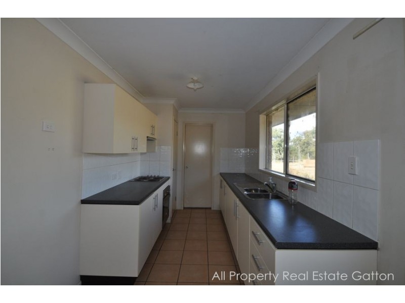 246 Ropeley Rockside Road, Ropeley QLD 4343
