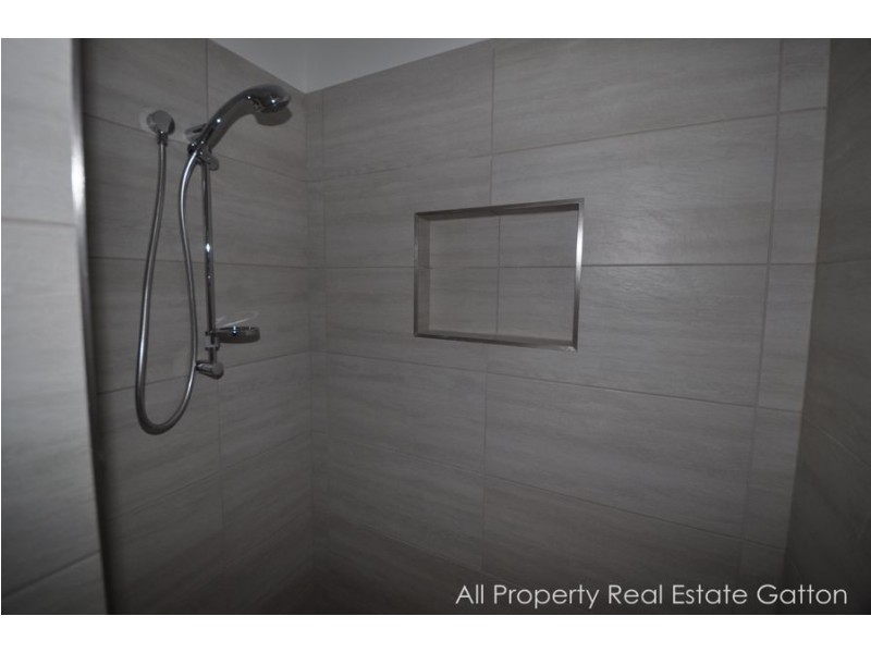 Unit 2 122 Railway Street, Gatton QLD 4343