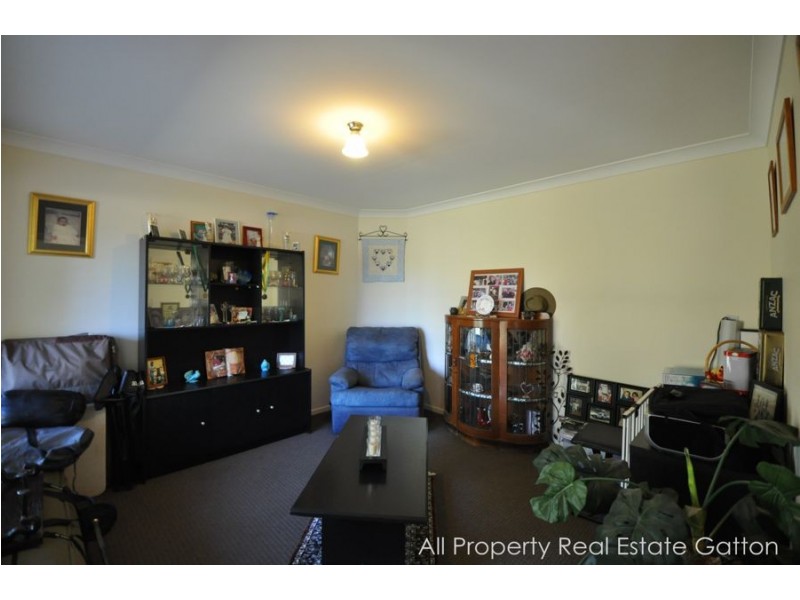 10 Samuel Court, Adare QLD 4343