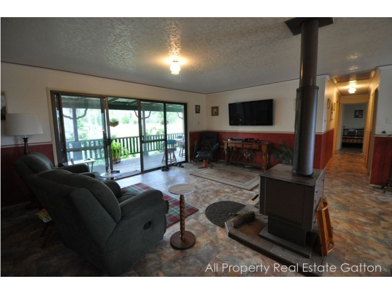 67 Bolingbroke road, Atkinsons Dam QLD 4311