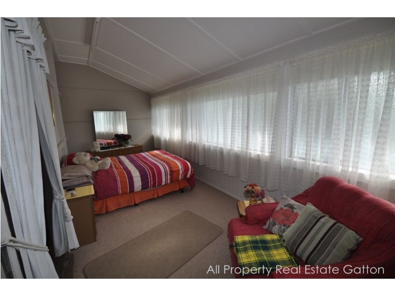 13 Whittle Street, Gatton QLD 4343