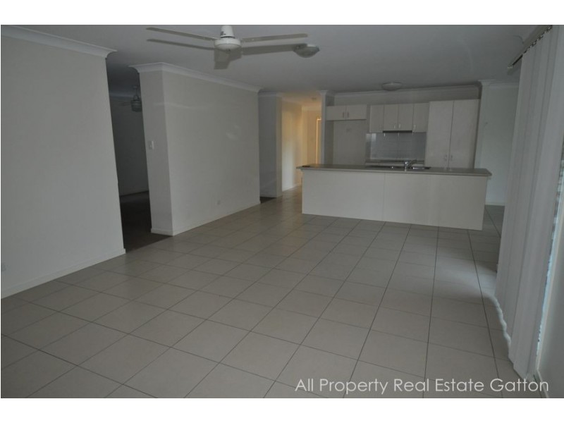 10 Durack Place, Laidley QLD 4341