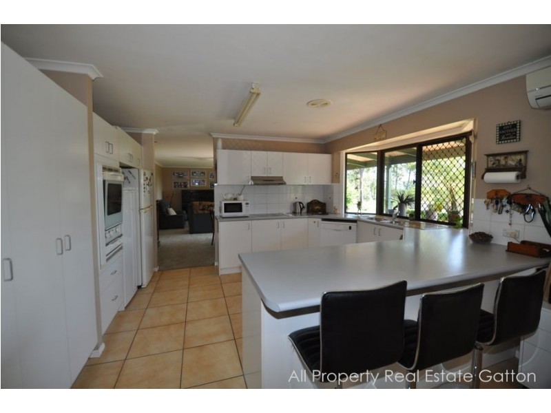 86 Edwards Road, Woodlands QLD 4343