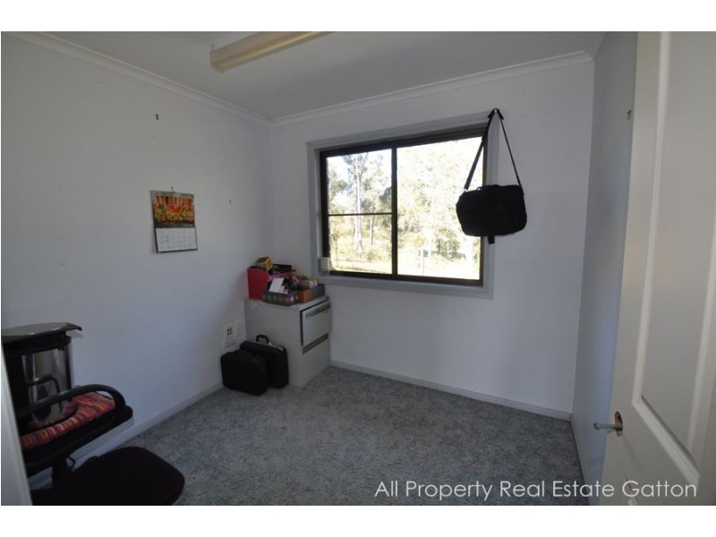 86 Edwards Road, Woodlands QLD 4343