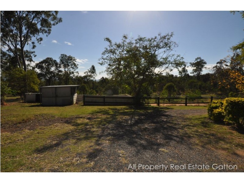 86 Edwards Road, Woodlands QLD 4343