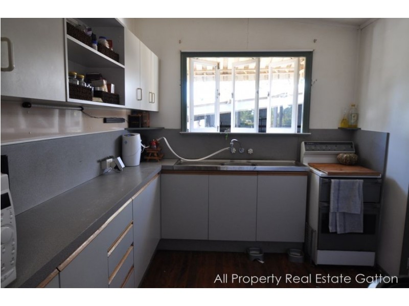 7 Tallowood Court, Brightview QLD 4311