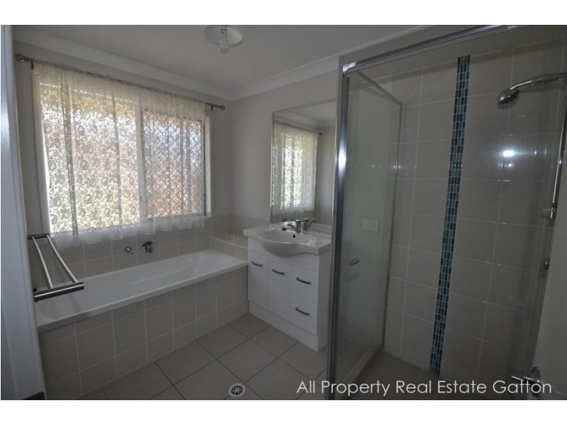 48a Crestview Avenue, Gatton QLD 4343