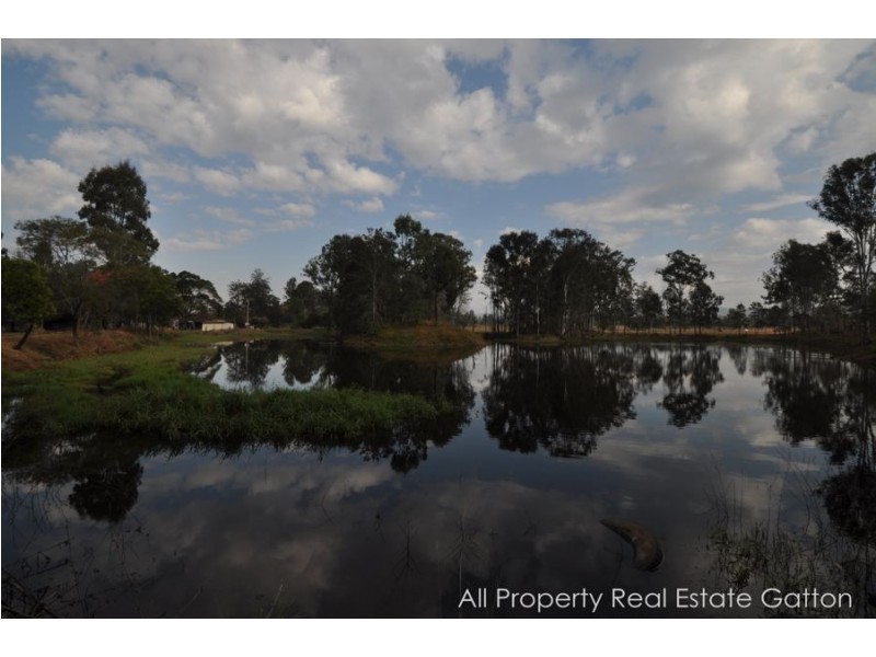 136 Millers Road, Spring Creek QLD 4343
