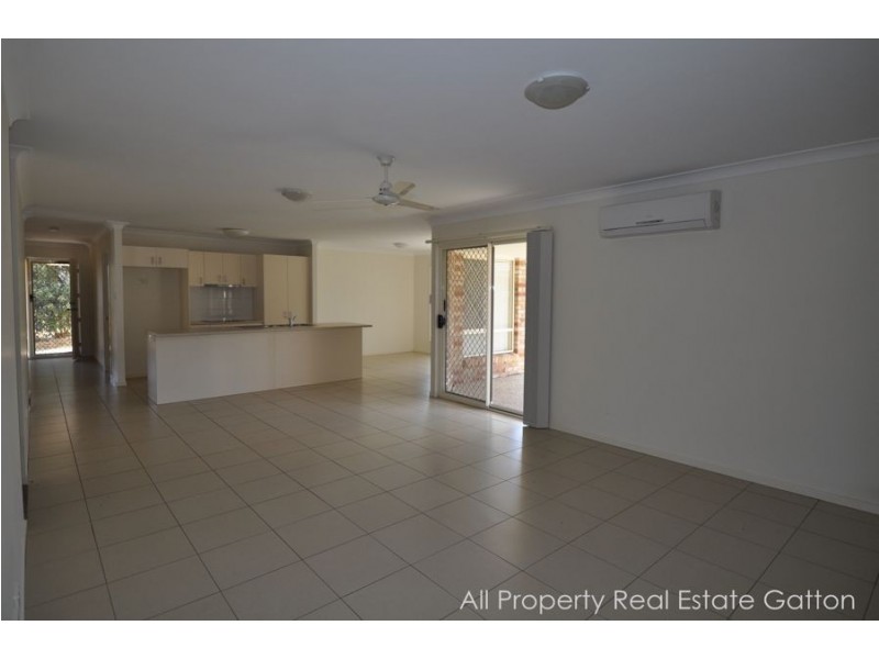 10 Durack Place, Laidley QLD 4341
