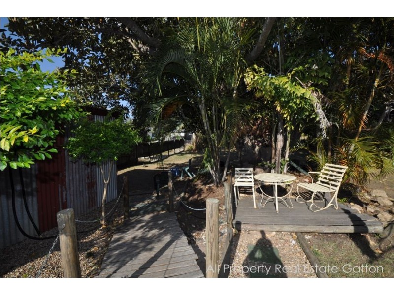 8 Whittle Street, Gatton QLD 4343