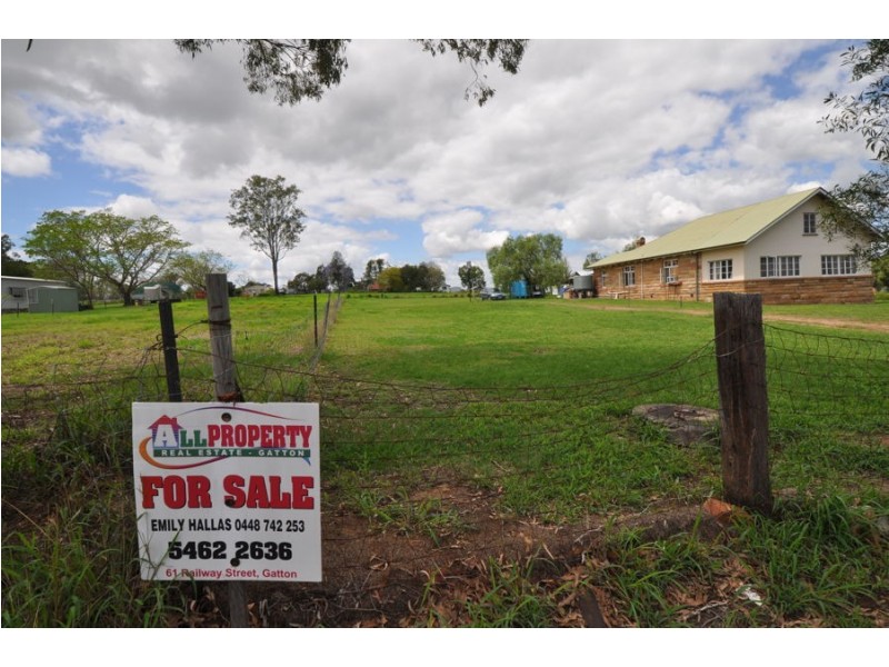 5 William Street, Helidon QLD 4344