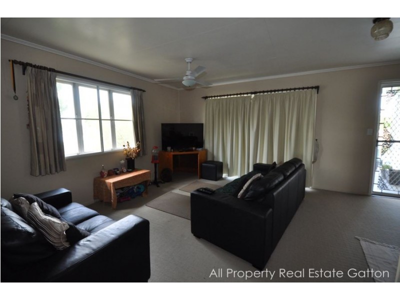 5 Hill Street, Gatton QLD 4343