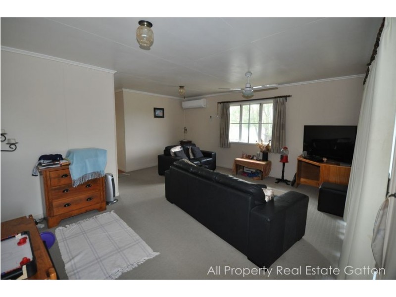 5 Hill Street, Gatton QLD 4343