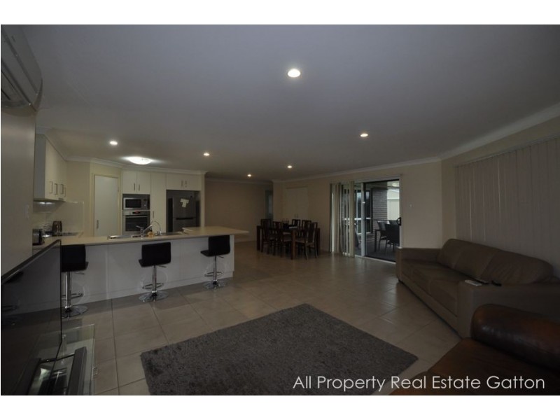 9 Tryhorn Street, Grantham QLD 4347