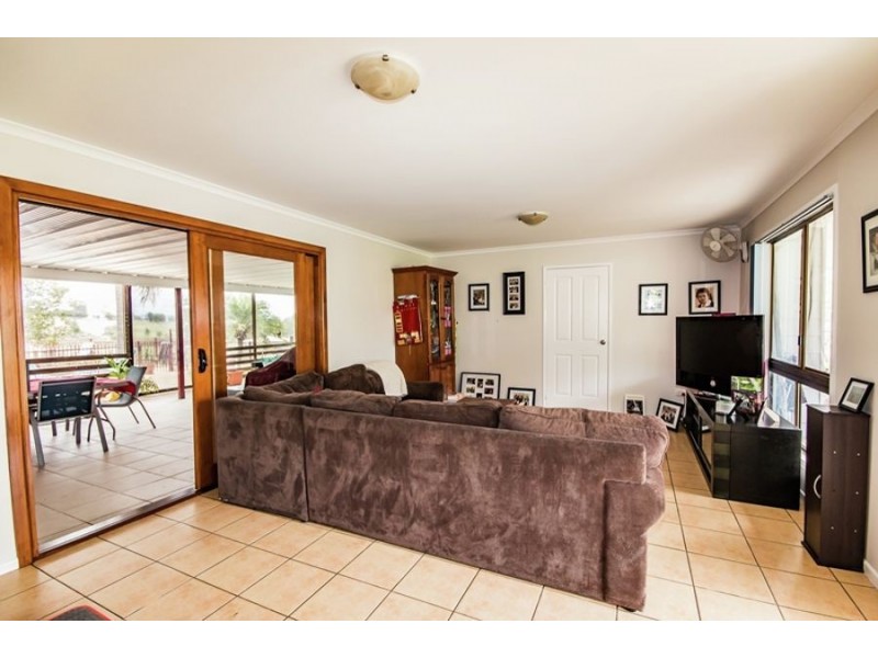 15 Wagtail Drive, Regency Downs QLD 4341