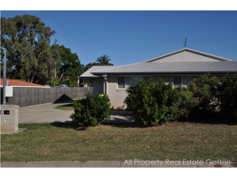 Unit 1 18 Hemdon Street, Gatton QLD 4343