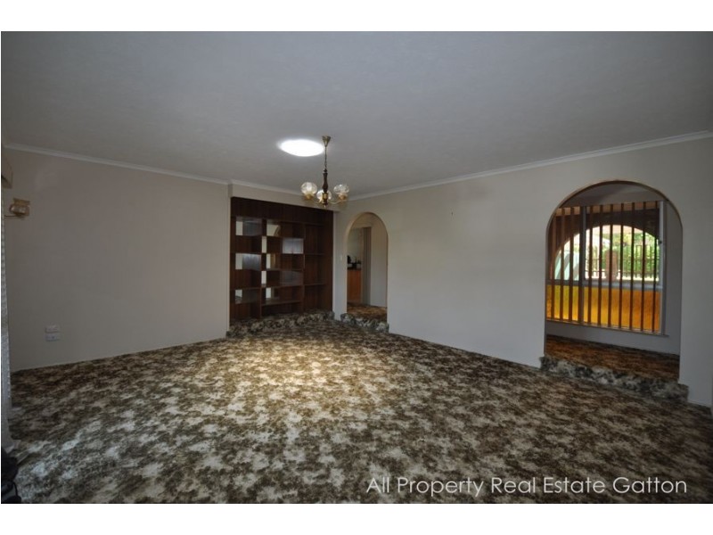 40 Jensen Street, Gatton QLD 4343