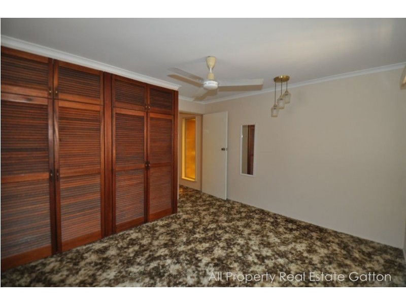 40 Jensen Street, Gatton QLD 4343