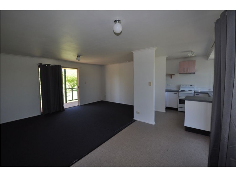 28 Caleys Court, Lockrose QLD 4342
